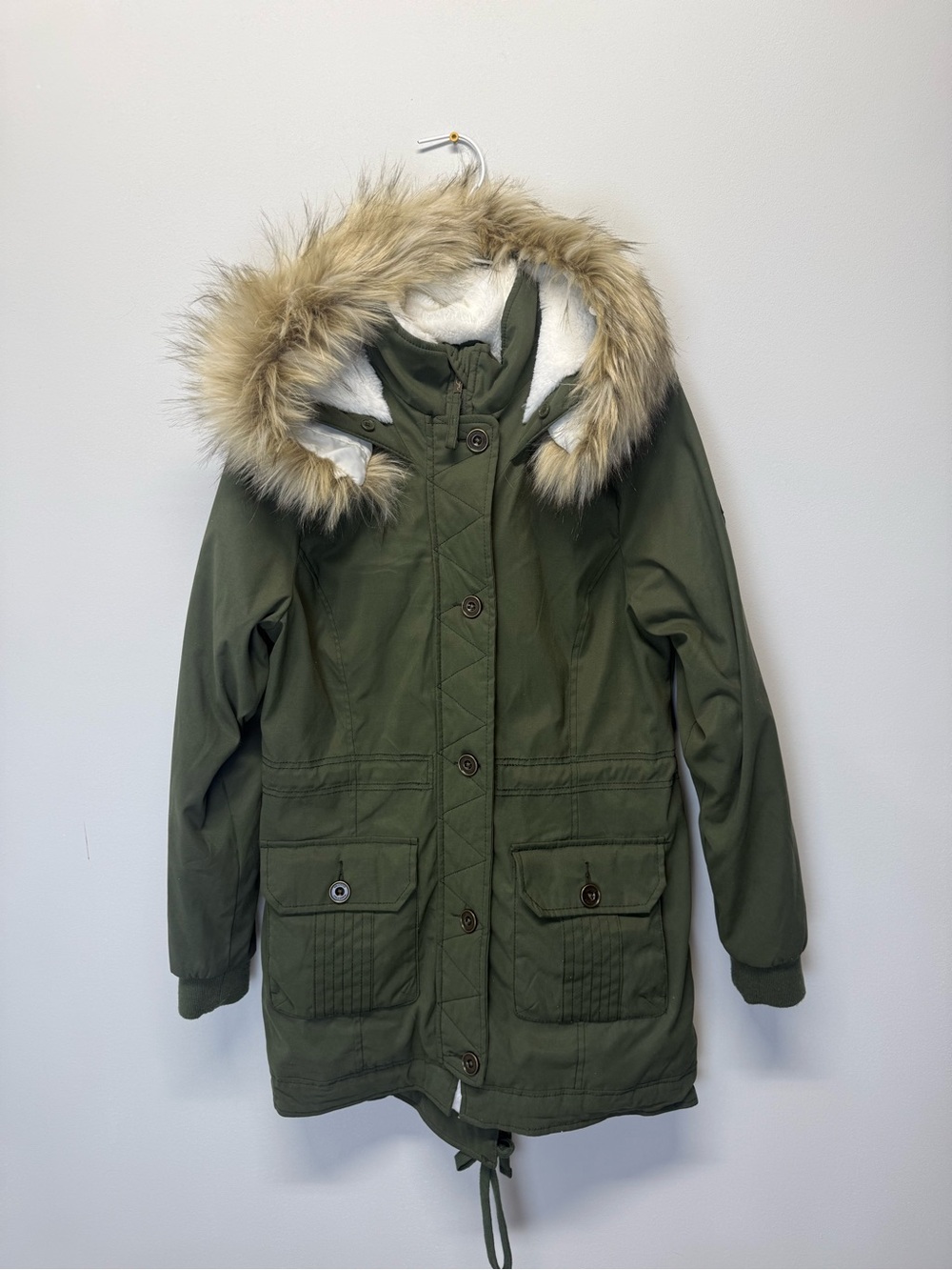 Hollister Olive Parka Sherpa Lined Faux Fur Trim Hood Women’s Large EUC